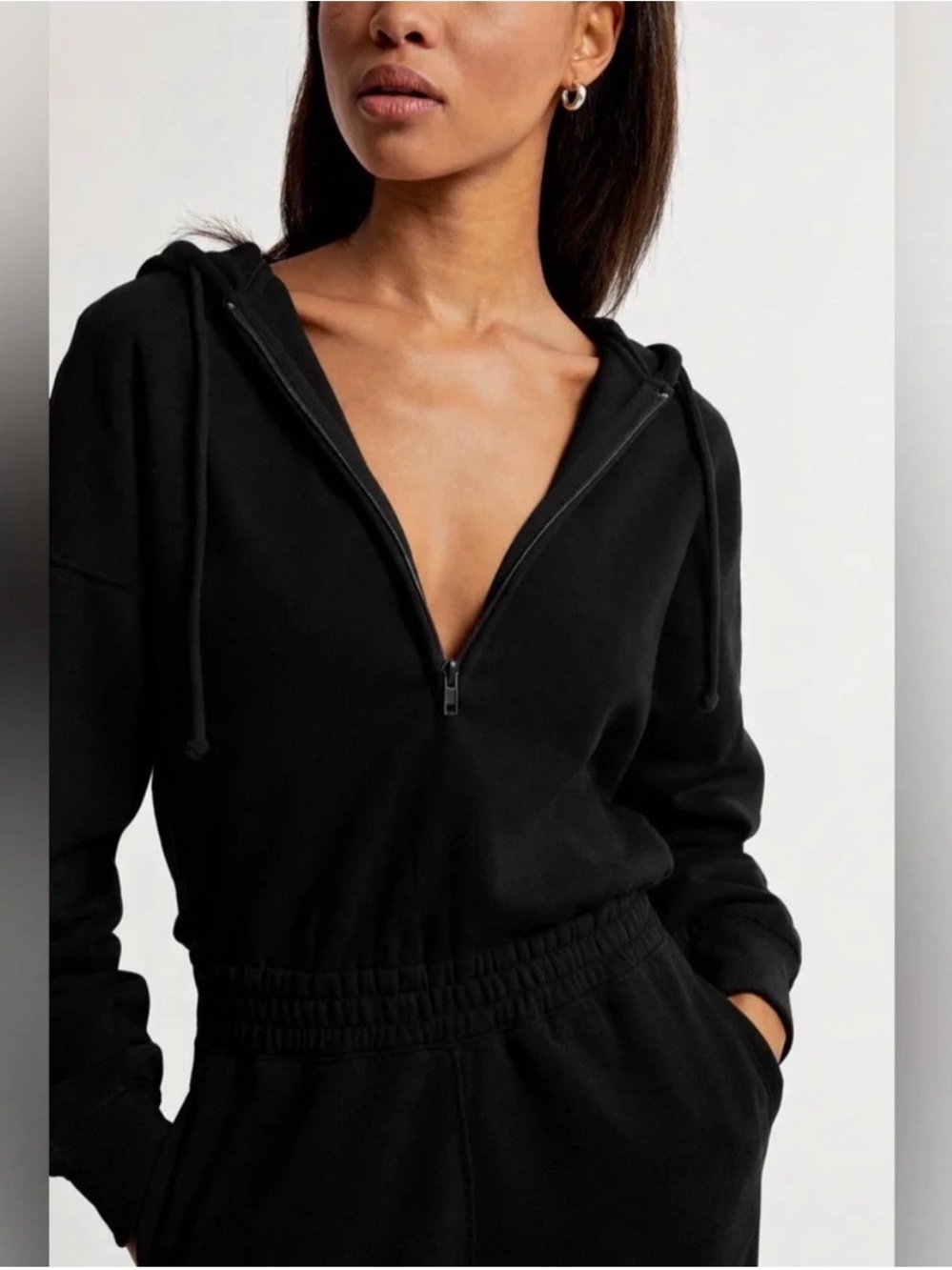 Abercrombie & Fitch Women's Black long sleeve Hooded fleece Jumpsuit size MT - Picture 2 of 8